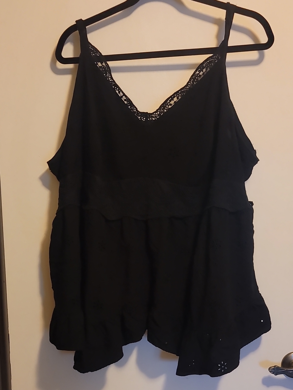 Torrid Black Lace-Trim Sleeveless Top